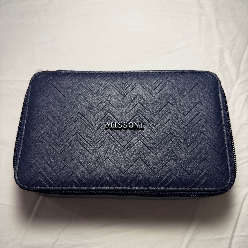 Missoni Delta One Sealed Amenity Kit - new 2025 version - travel case